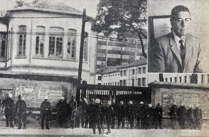 “La fuerza disponible toma posiciones en torno al Hospital de La Hortúa, allanado brutalmente el 29 de mayo. En ángulo, el rector Luis Carlos Pérez, a quien la derecha hizo destituir”, Voz proletaria. Semanario del partido comunista de Colombia, año XII, n° 832, 5 al 11 de junio de 1975