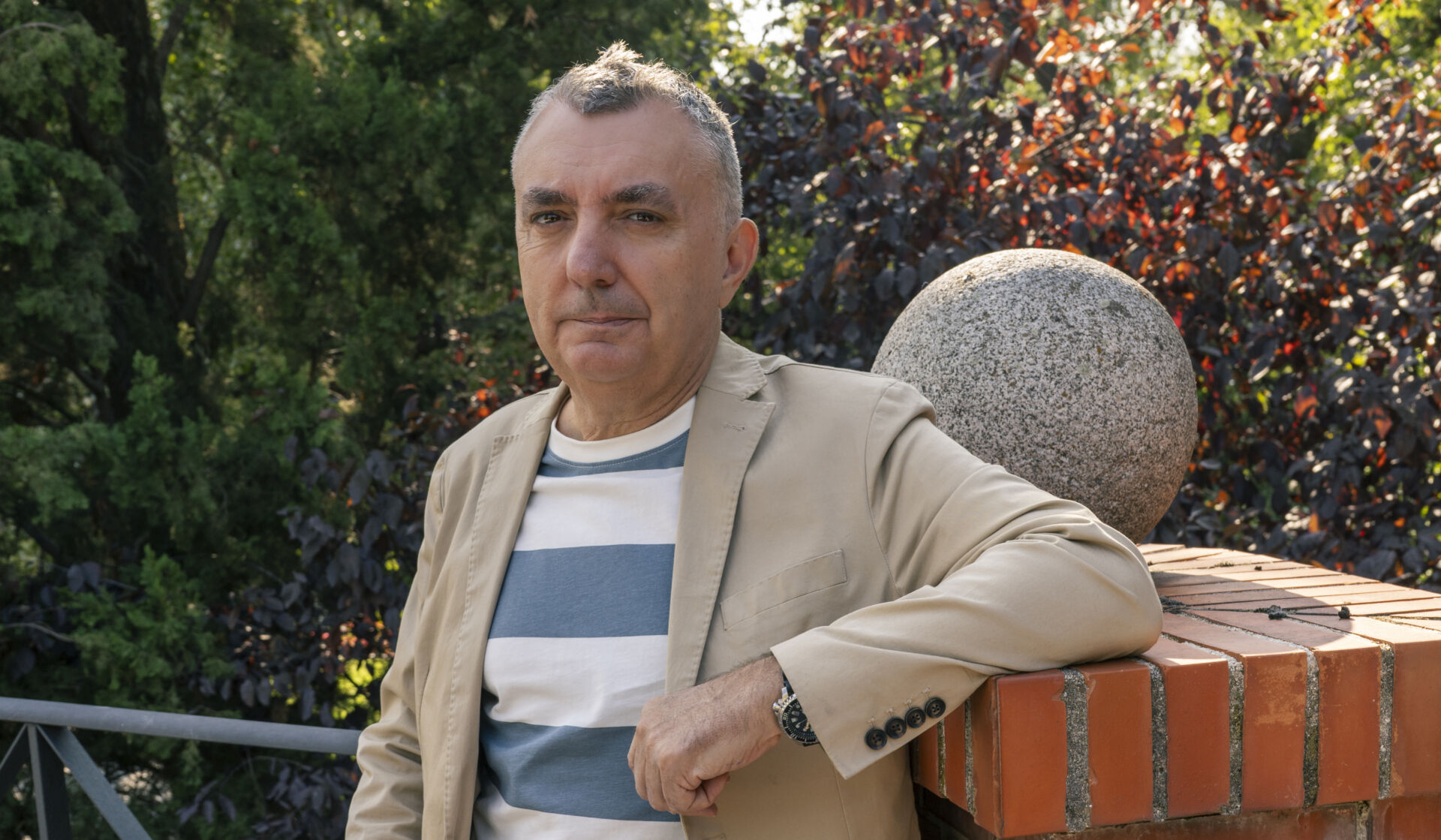 Manuel Vilas (Barbastro, 1962). Foto de Carlos Ruiz, cortesía de Planeta.