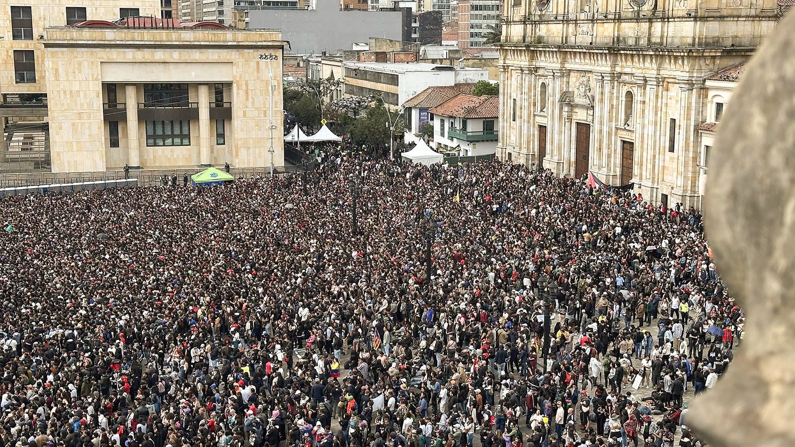 Plaza de Bolívar, 2025. Foto tomada del Facebook de Entérate Plato Noticias.