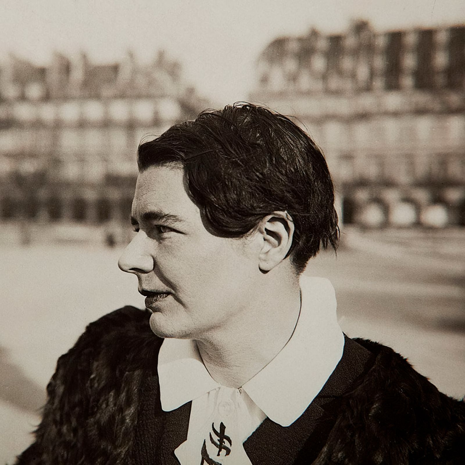 Marguerite Yourcenar en París. 1937.