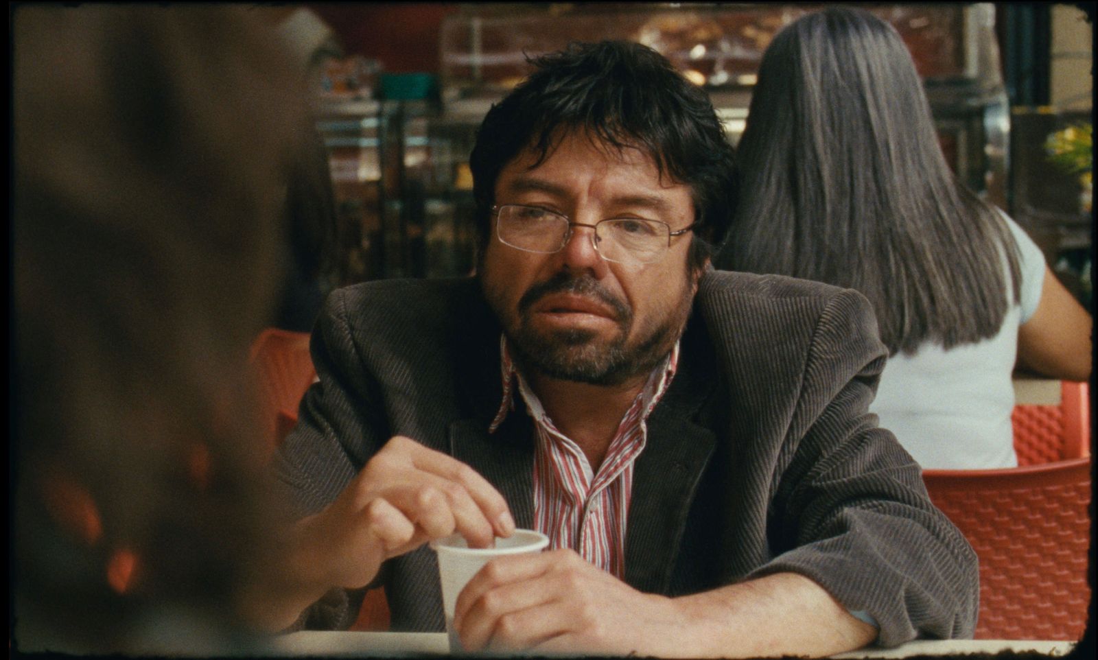 Fotograma de Un poeta (2025), de Simón Mesa Soto.