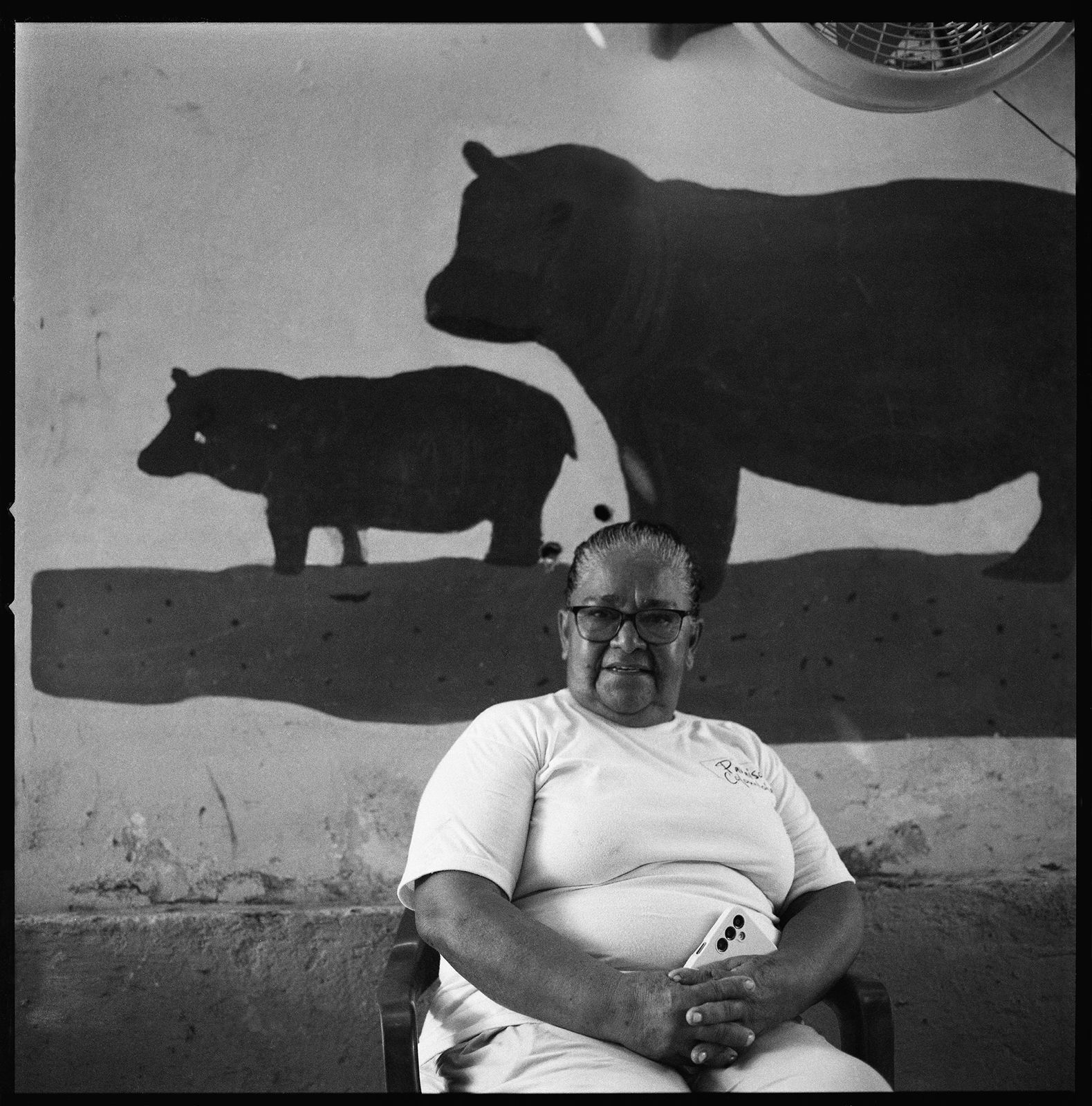 Doña Chava (estación Cocorná,Magdalena Medio), 2024. Fotografía de Zoraida Díaz.