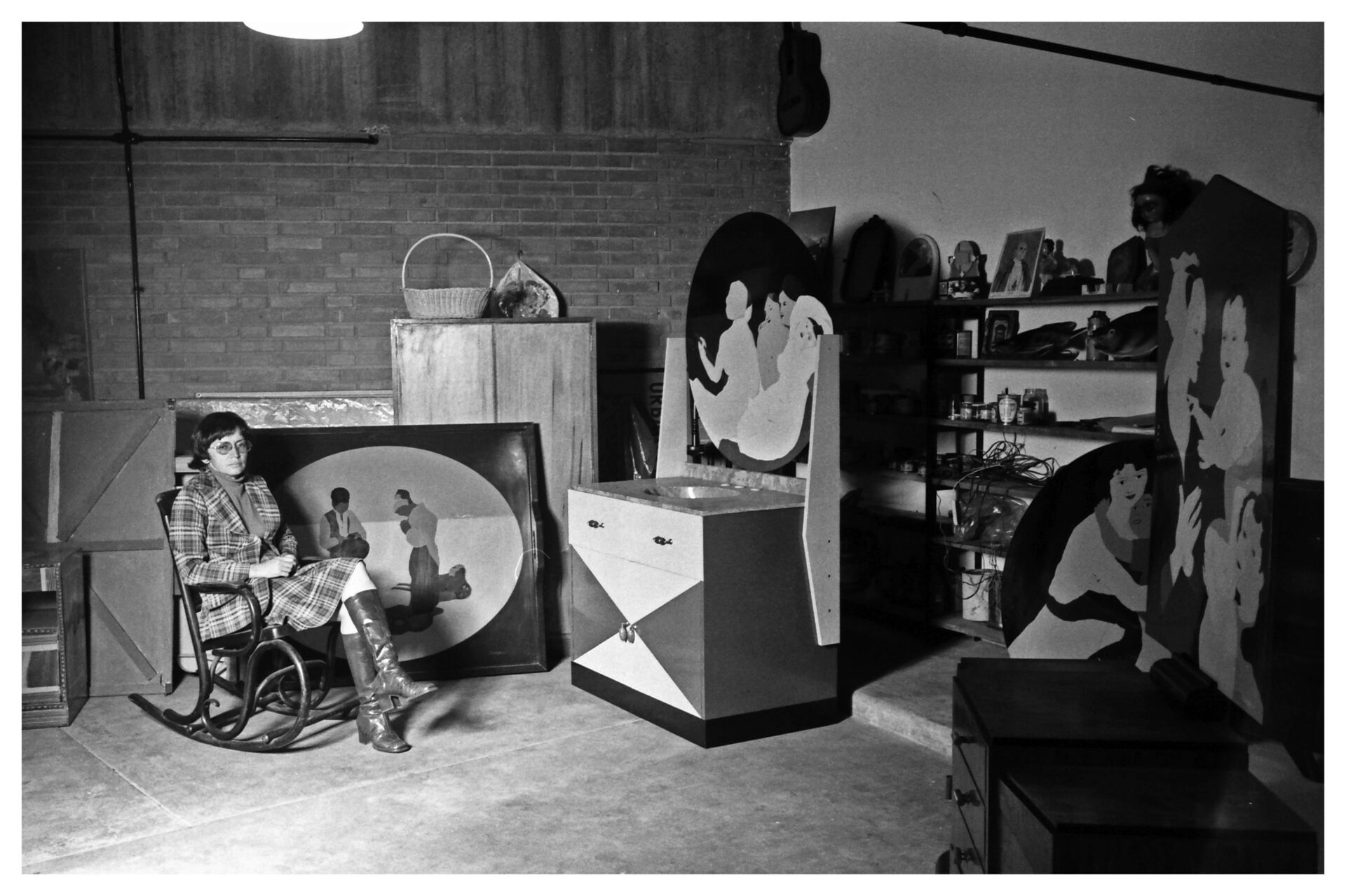 Retrato de <b>Beatriz González</b>tomado por <b>Hernán Díaz</b> en 1975.