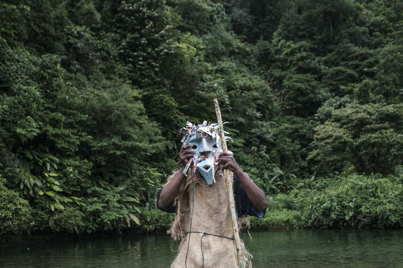Fotoreportaje del ancestral ritual de Semana Semana celebrado por la comunidad afro de Juntas de Yurumanguí, en el Valle del Cauca, realizado durante los años 2024 y 2025.